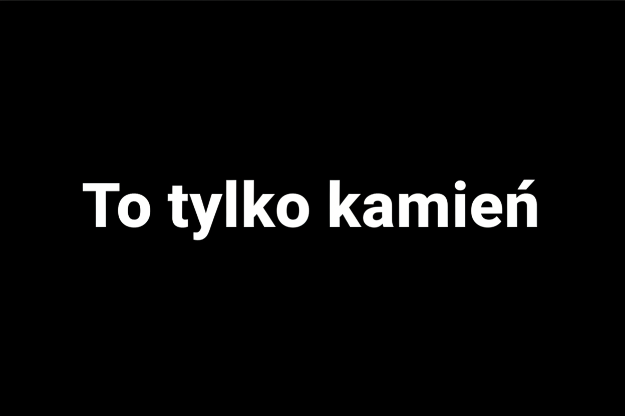 Hero banner z napisem "To tylko kamień"